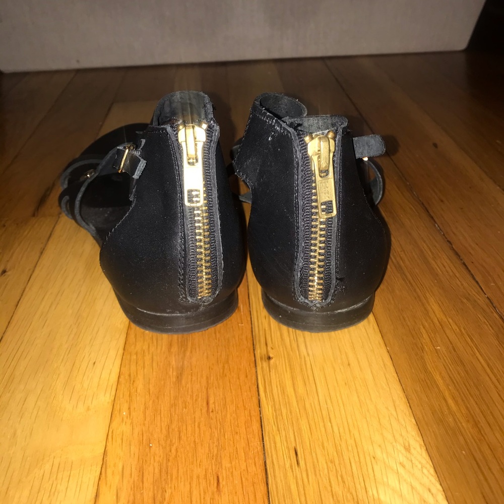 Steve Madden Black Sandals - Picture 3 of 4